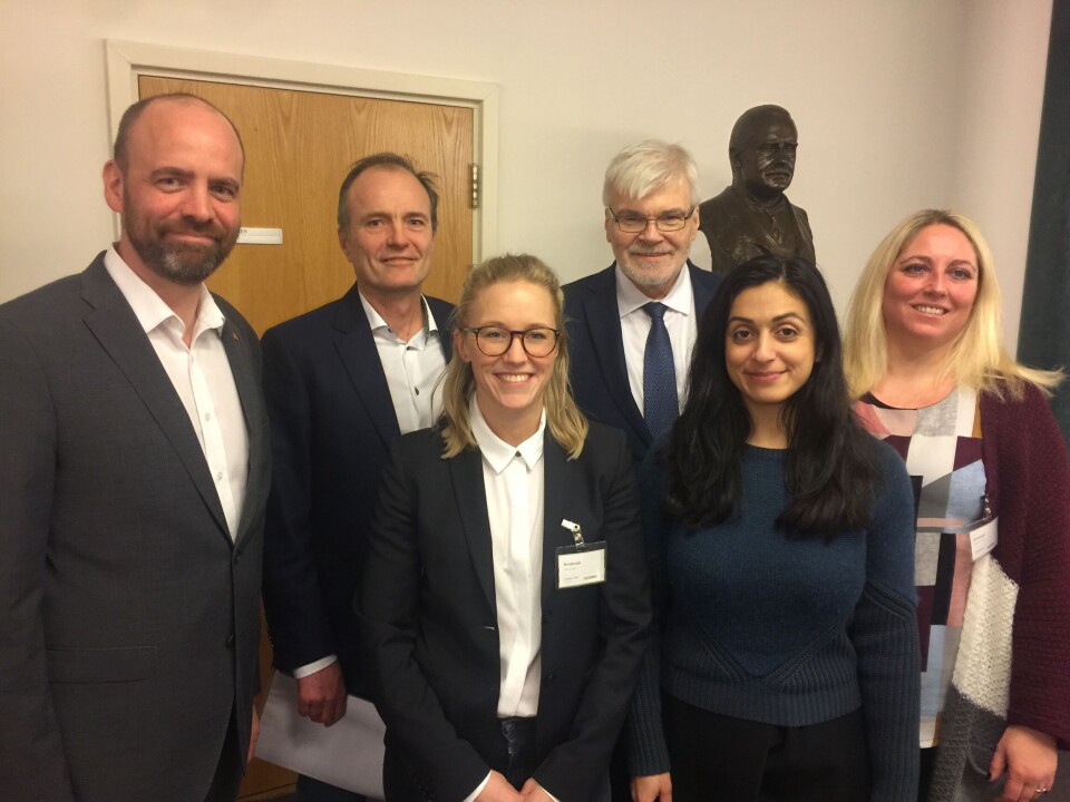F.v. Arild Grande (Ap), Christen Horn Johannessen (Parat), Lene Liknes Hansen (Parat), Leif Sande (Ap), Hadia Tajik (Ap) og Unn Kristin Olsen (Parat). Foto: Vetle Daler