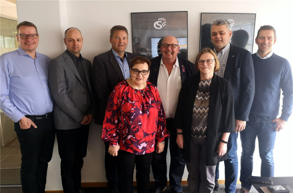 Fra venstre: Finn H. Bengtsen (Danmark), Ove Hellgren (Sverige), Jesper K. Hansen (Danmark), Elina Laiho (Finland), Håkan Sparr (Sverige), Solveig Guldberg (Danmark), Johan Hovde og Eivind Olsen