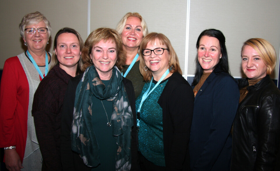 F.v: Åse Helen Andersen, Grethe Kambuås, Irene Hope, Anita Sveum Nilsen, Hilde Mari Håvardsen, Veronica Renate Sjursen, Bodil Røkke. Foto: Vetle Daler