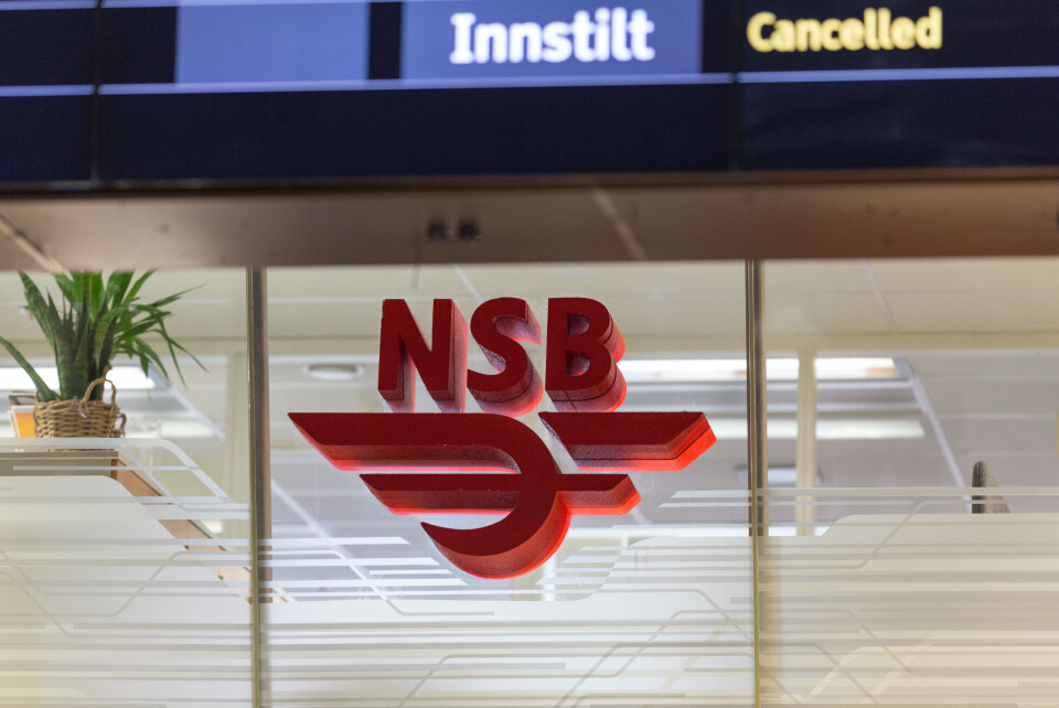 Politisk streik stopper togtrafikk