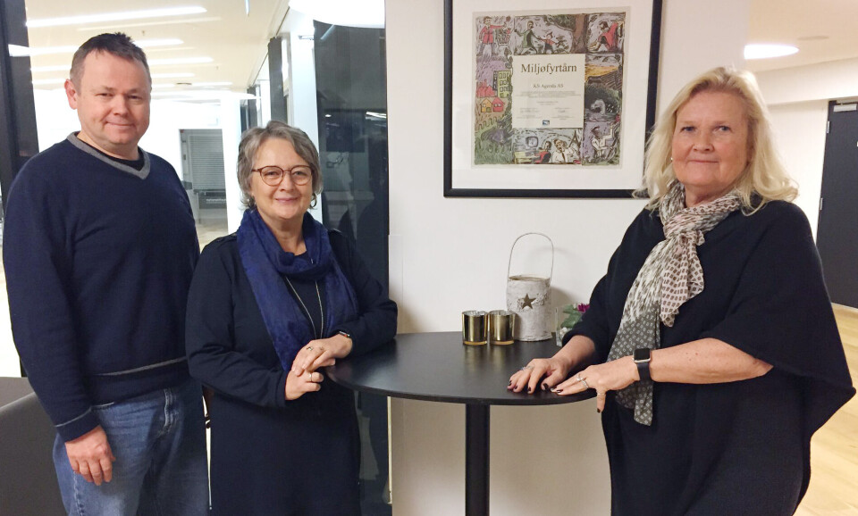 F.v.: Bjørn Are Sæther, Parat; Anne Gro Årmo, Tannhelsesekretærenes Forbund i Parat; Lizzie Ruud Thorkildsen, YS Kommune/Delta. Foto: Gunhild Lervåg