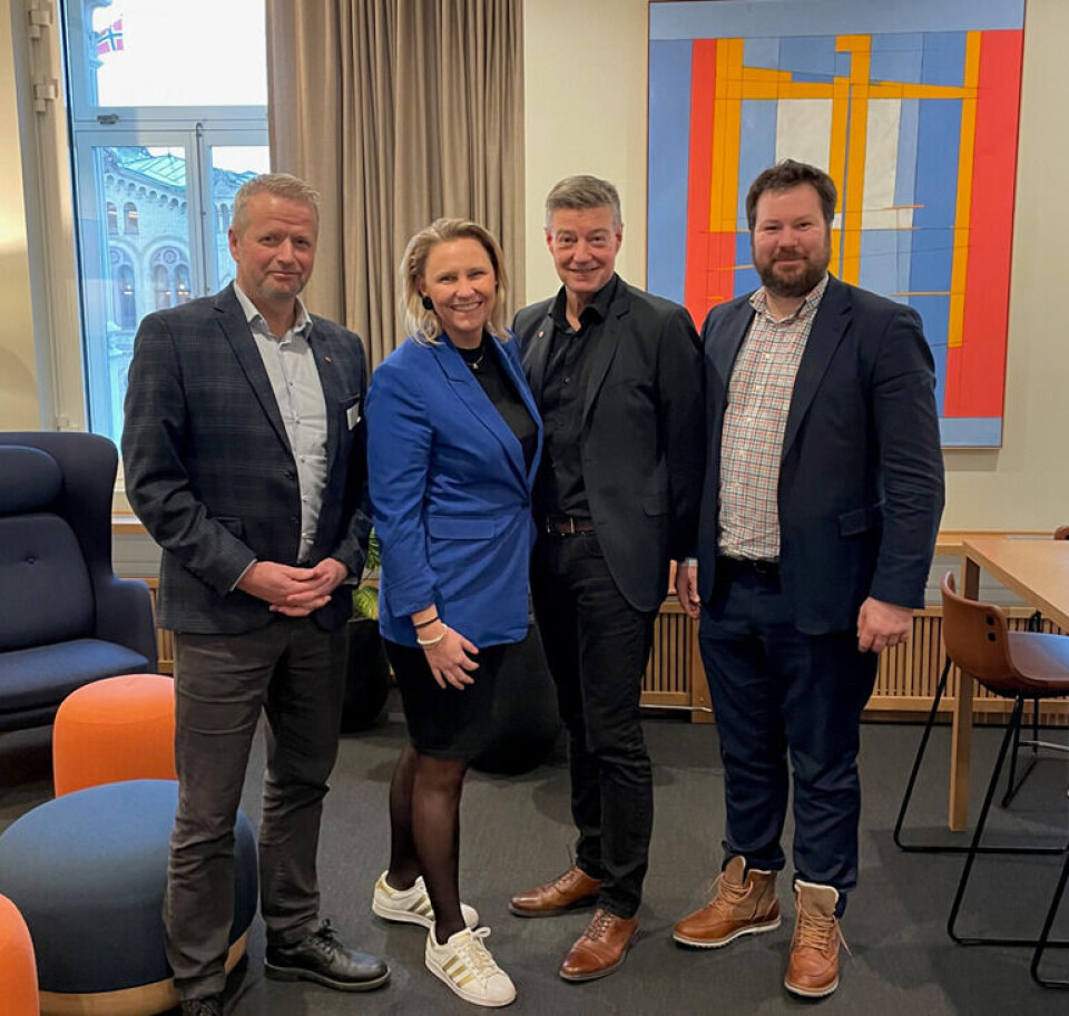 NPL-leder Kjetil Ravlo (f.v.), Maria Aasen Svendsrud, Odd Harald Hovland og Einar Kaldhol. Foto: Parat.