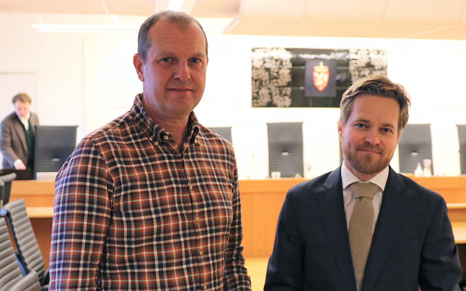 Leder for Norwegian Pilot Union, Alf Wilhelm Hansen, og advokat i Parat, Vetle Rasmussen. Foto: Ulrik Øen Johnsen.