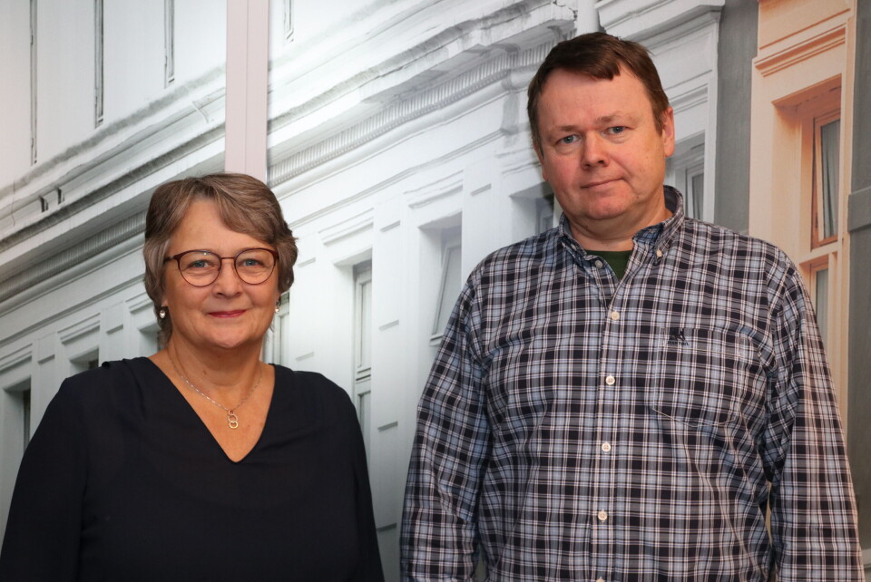 Parats representanter i YS Kommune, foran forhandlingsmøtet med KS. Anne Gro Årmo og Bjørn Are Sæther. Foto: Helene Husebø
