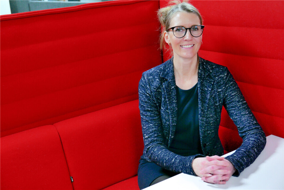 – Ledere bør være klarere overfor sine ansatte på når, hvor og hvordan. Det er bra for læring og produktivitet, og samtidig bidrar det til et bedre arbeidsmiljø, sier Berit Sund, konsulent med doktorgrad i ledelse. Foto: Johnny Gimmestad