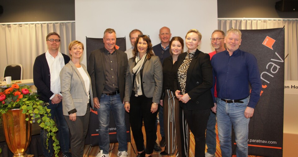 Parat NAVs nye styre. F.v. Bent-Inge Stedal, Monica Karlsen, nestleder Paal Herman Bergman Seivaag, Boris Berger, leder Agathe Osland Hellesen, Tor Dypvik, Stine Sortevik, Cecilie Holt, Morten Pedersen og Oddvar Skaug.