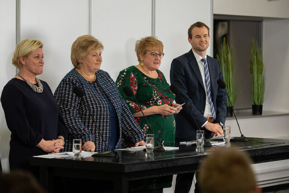 Erna Solberg, Siv Jensen, Trine Skei Grande og Kjell Ingolf Ropstad presenterer Granavolden-erklæringen og historisk enighet om å danne borgerlig firepartiregjering. Foto: Hans Kristian Thorbjørnsen