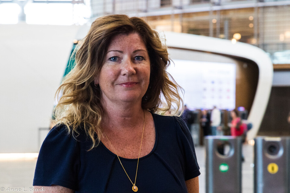 Psykologspesialist Cecilie Thorsen har spesialkompetanse på varsling i arbeidslivet. Her deler hun en del av sine synspunkter og tanker omkring fagfeltet.