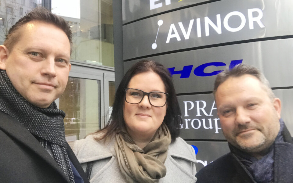 Parat-leder Vegard Einan, leder for Parats hovedflyplassutvalg Hege Charlotte Jacobsen, og Norsk tollerforbunds Ron Erling Pedersen.