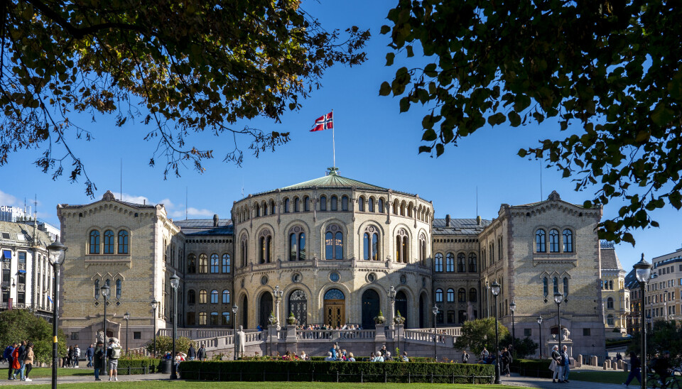 Meklingen mellom arbeidsgiver og ansatte på Stortinget endte i løsning.